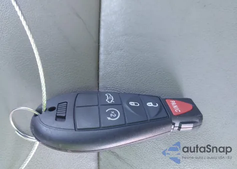 2011 Jeep Grand Cherokee Laredo z USA, uszkodzony, nr VIN 1J4RR4GG7BC718003